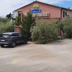 3* Frühstückspension Lovac